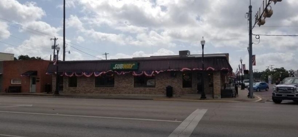 Listing Image #2 - Office for sale at 102 N Ellis, Groesbeck TX 76642 Listing Image #2 - Office for sale at 102 N Ellis, Groesbeck TX 76642