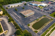 Listing Image #2 - Office for sale at 1910 Moreland Boulevard, Champaign IL 61822