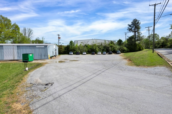Listing Image #3 - Industrial for sale at 2405 Riverside Drive, Chattanooga TN 37406 Listing Image #3 - Industrial for sale at 2405 Riverside Drive, Chattanooga TN 37406