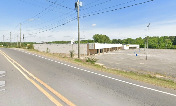 Listing Image #1 - Retail for sale at 430 Highway 13, Haleyville AL 35565 Listing Image #1 - Retail for sale at 430 Highway 13, Haleyville AL 35565