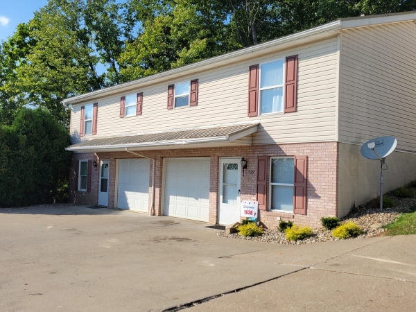 Listing Image #1 - Others for sale at 527-547 Ridge Ave. NE, New Philadelphia OH 44663 Listing Image #1 - Others for sale at 527-547 Ridge Ave. NE, New Philadelphia OH 44663