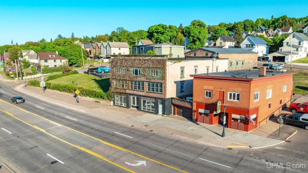 Listing Image #3 - Others for sale at 407 W Memorial, Houghton MI 49931