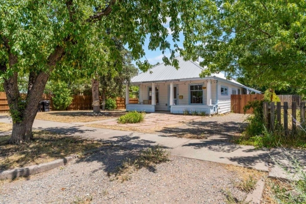 Listing Image #1 - Multi-family for sale at 146 E 4th 4, Durango CO 81301 Listing Image #1 - Multi-family for sale at 146 E 4th 4, Durango CO 81301