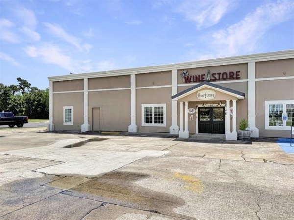 Listing Image #1 - Others for sale at 4402 Nelson Road, Lake Charles LA 70605 Listing Image #1 - Others for sale at 4402 Nelson Road, Lake Charles LA 70605