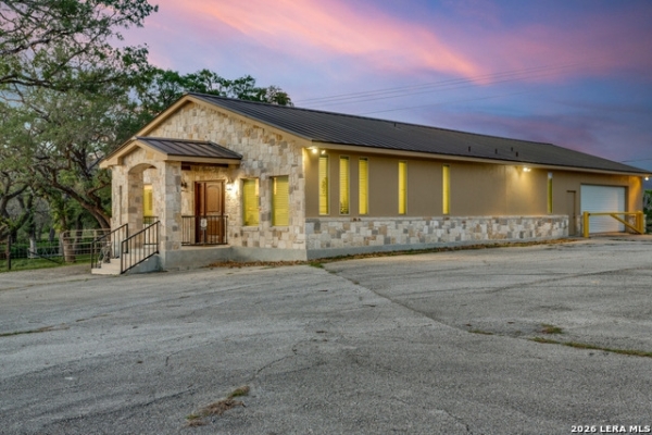 Listing Image #1 - Office for sale at 42900 IH 10, Boerne TX 78006 Listing Image #1 - Office for sale at 42900 IH 10, Boerne TX 78006