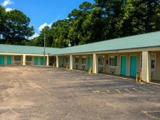 Listing Image #2 - Hotel for sale at 6172 Plaza Drive, Tylertown MS 39667
