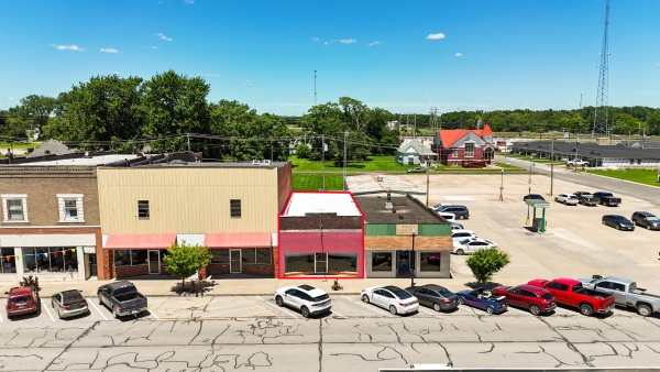 Listing Image #1 - Retail for sale at 523 W Coates St., Moberly MO 65270 Listing Image #1 - Retail for sale at 523 W Coates St., Moberly MO 65270