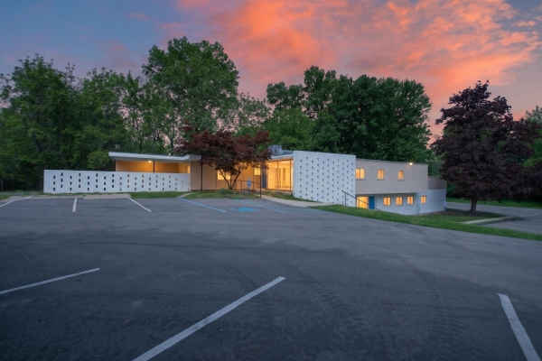 Listing Image #1 - Office for sale at 2532 Spring Arbor Road, Jackson MI 49203 Listing Image #1 - Office for sale at 2532 Spring Arbor Road, Jackson MI 49203