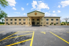 Listing Image #3 - Others for sale at 1704 E Perry Street, Port Clinton OH 43452