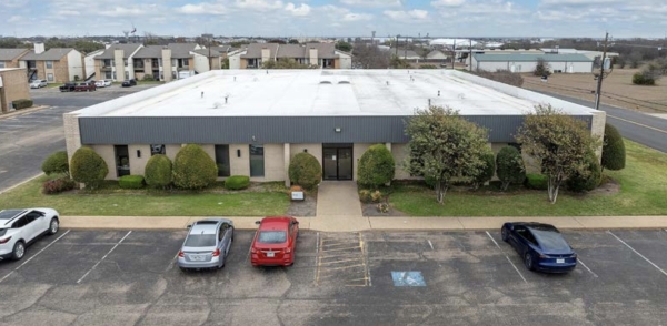 Listing Image #1 - Office for sale at 8225 Central Park Dr, Woodway TX 76712 Listing Image #1 - Office for sale at 8225 Central Park Dr, Woodway TX 76712