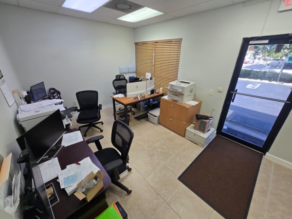 Listing Image #10 - Industrial for sale at 3660 NW 126th Avenue, Unit 7, Coral Springs FL 33065 Listing Image #10 - Industrial for sale at 3660 NW 126th Avenue, Unit 7, Coral Springs FL 33065