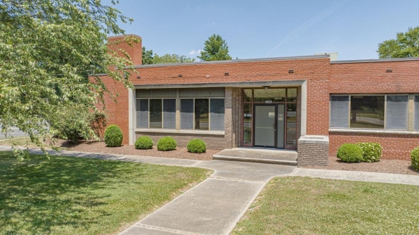 Listing Image #1 - Office for sale at 10129 Rogers Dr, Nassawadox VA 23413 Listing Image #1 - Office for sale at 10129 Rogers Dr, Nassawadox VA 23413