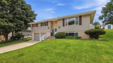 Listing Image #2 - Others for sale at 2786 Balboa Drive, Dubuque IA 52001