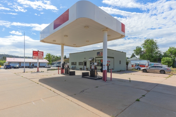 Listing Image #3 - Industrial for sale at 1645 University Ave., Hot Springs SD 57747 Listing Image #3 - Industrial for sale at 1645 University Ave., Hot Springs SD 57747