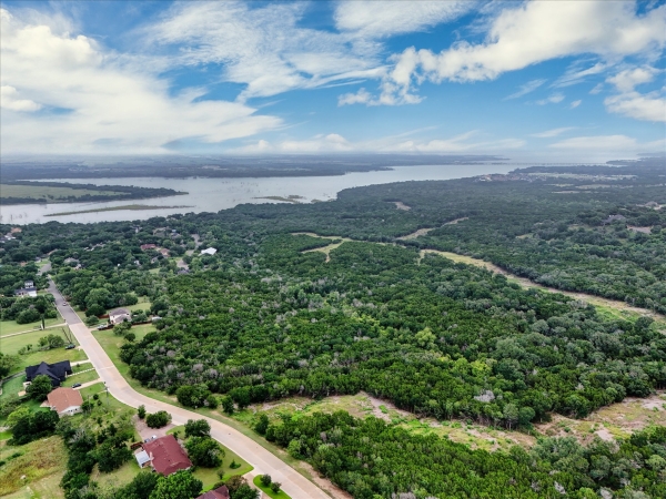 Listing Image #1 - Land for sale at TBD Harbor Dr, Woodway TX 76712