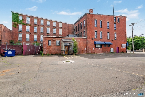 Listing Image #3 - Others for sale at 825 Grand Avenue, New Haven CT 06511