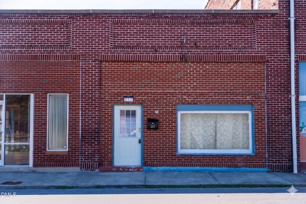 Listing Image #2 - Office for sale at 217 S Williams Street, Henderson NC 27536 Listing Image #2 - Office for sale at 217 S Williams Street, Henderson NC 27536