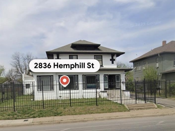 Listing Image #1 - Office for sale at 2836 Hemphill Street, Fort Worth TX 76110