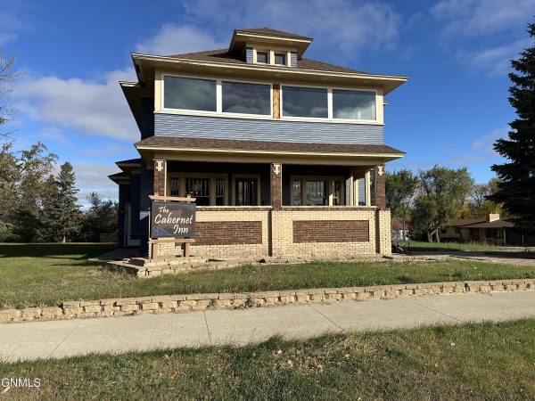 Listing Image #1 - Others for sale at 137 3rd Avenue, Garrison ND 58540