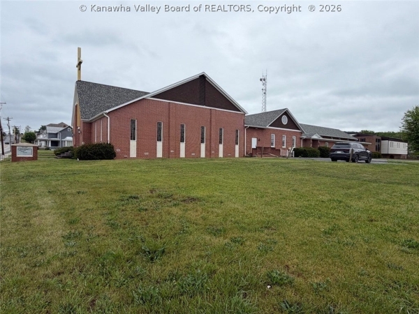 Listing Image #3 - Others for sale at 102 N Main Street, Other WV 26847