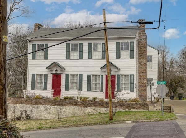 Listing Image #2 - Others for sale at 815 First East St, Vicksburg MS 39183