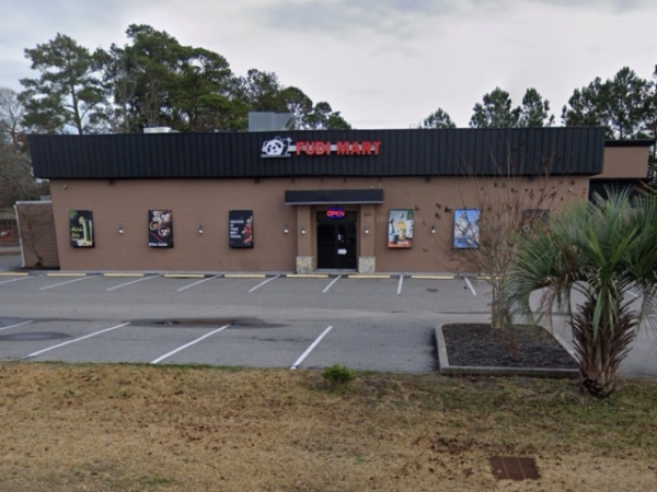 Listing Image #1 - Retail for sale at 901 Highway 17 North Fudi Mart - Land/Building/Business, Surfside Beach SC 29575 Listing Image #1 - Retail for sale at 901 Highway 17 North Fudi Mart - Land/Building/Business, Surfside Beach SC 29575
