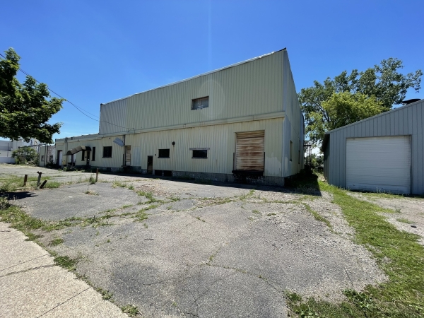 Listing Image #4 - Industrial for sale at 619-635 East Washington Avenue, Jackson MI 49203