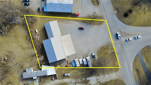 Listing Image #3 - Others for sale at 1744 Oklahoma Avenue, Trenton MO 64683