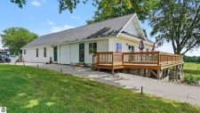 Listing Image #2 - Retail for sale at 1508 N State Road, Ithaca MI 48847