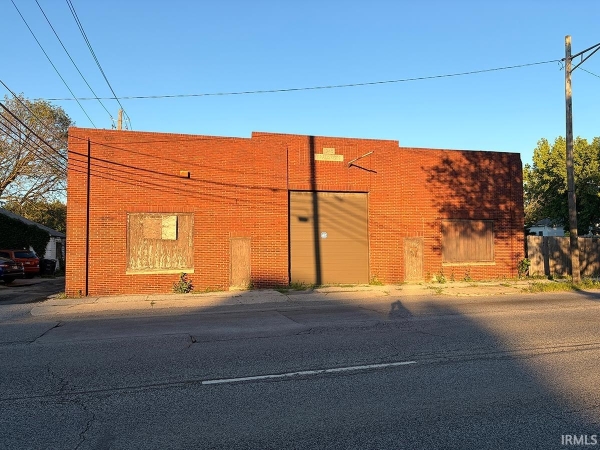 Listing Image #1 - Others for sale at 1915 S Clinton Street, Fort Wayne IN 46802