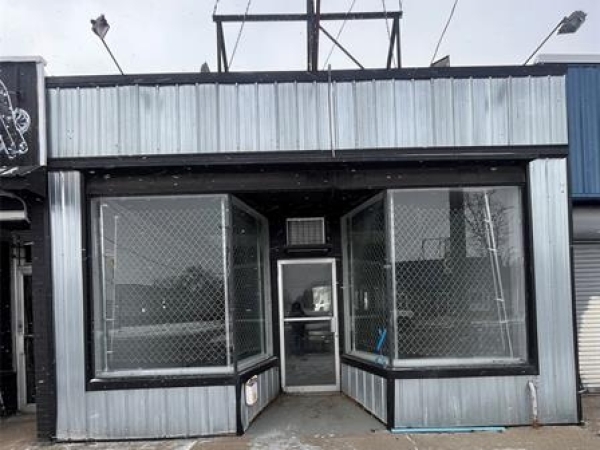 Listing Image #2 - Others for sale at 3612 Fenton Road, Flint MI 48507
