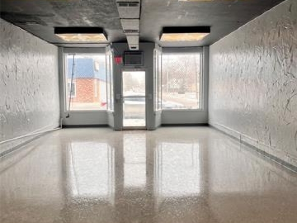 Listing Image #3 - Others for sale at 3612 Fenton Road, Flint MI 48507