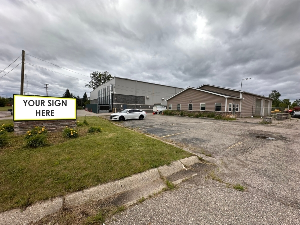 Listing Image #1 - Industrial for sale at 3245 Card Drive, Burton MI 48529