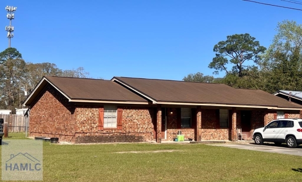 Listing Image #1 - Others for sale at 951-975 SE Live Oak Drive Road, Hinesville GA 31313