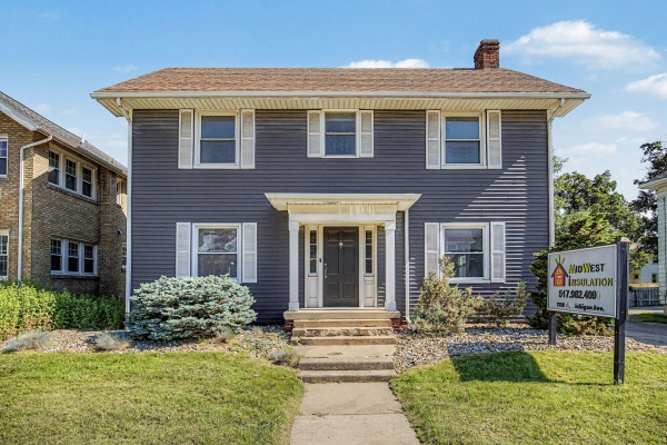 Listing Image #1 - Office for sale at 1110 W Michigan Avenue, Jackson MI 49202