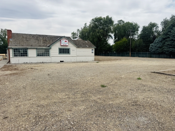 Listing Image #2 - Land for sale at 2325 American Legion Blvd, Mountain Home ID 83647