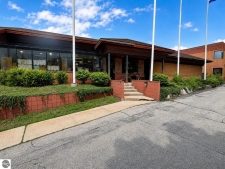 Listing Image #2 - Retail for sale at 5600 Us-31 N, Williamsburg MI 49690