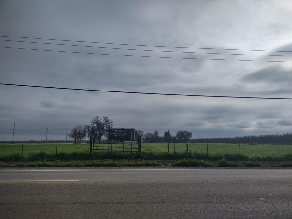 Listing Image #2 - Land for sale at Lovers Lane, Visalia CA 93292
