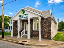 Office for sale in East St Louis, IL