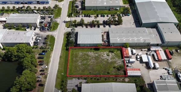 Listing Image #1 - Land for sale at 2513 NE 9th Ave., Cape Coral FL 33909 Listing Image #1 - Land for sale at 2513 NE 9th Ave., Cape Coral FL 33909