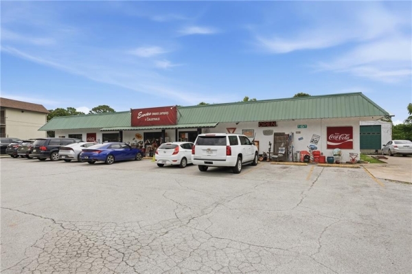 Listing Image #1 - Retail for sale at 2100 East Van Buren, Eureka Springs AR 72632 Listing Image #1 - Retail for sale at 2100 East Van Buren, Eureka Springs AR 72632