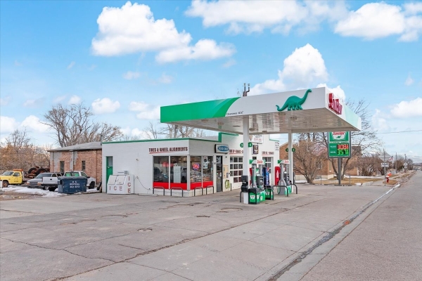 Listing Image #1 - Retail for sale at 83 & 450 South State, Fountain Green UT 84632