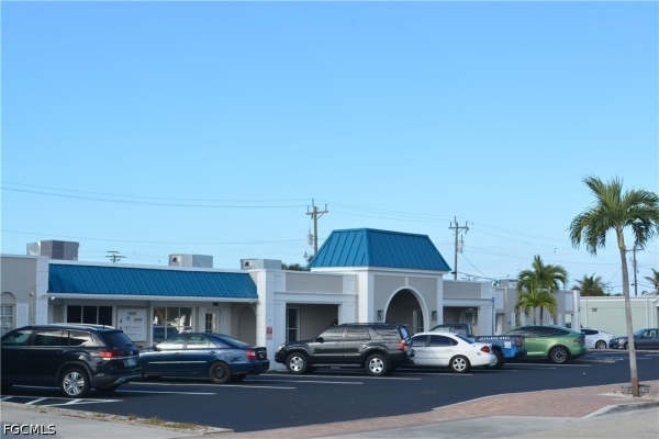 Listing Image #3 - Others for sale at 1314-1322 Lafayette Street , A, Cape Coral FL 33904 Listing Image #3 - Others for sale at 1314-1322 Lafayette Street , A, Cape Coral FL 33904