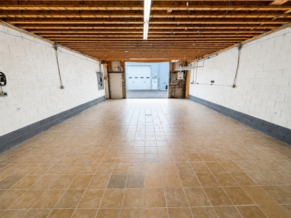 Listing Image #3 - Industrial for sale at 109 Hamilton Avenue Unit 3, Stamford CT 06902 Listing Image #3 - Industrial for sale at 109 Hamilton Avenue Unit 3, Stamford CT 06902
