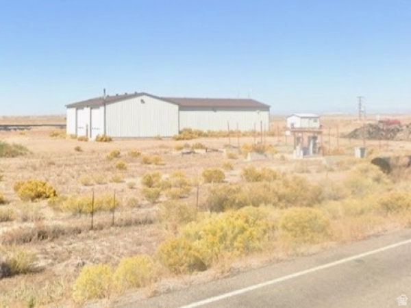 Listing Image #2 - Industrial for sale at 26454 S Glen Bench Rd, Vernal UT 84078 Listing Image #2 - Industrial for sale at 26454 S Glen Bench Rd, Vernal UT 84078