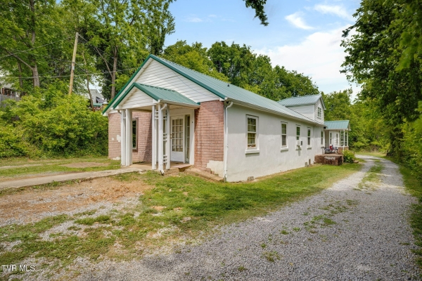 Listing Image #2 - Others for sale at 4006 Memorial Boulevard, Kingsport TN 37664