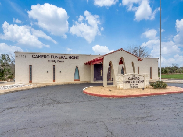 Listing Image #1 - Industrial for sale at 3706 South WW White, San Antonio TX 78222 Listing Image #1 - Industrial for sale at 3706 South WW White, San Antonio TX 78222