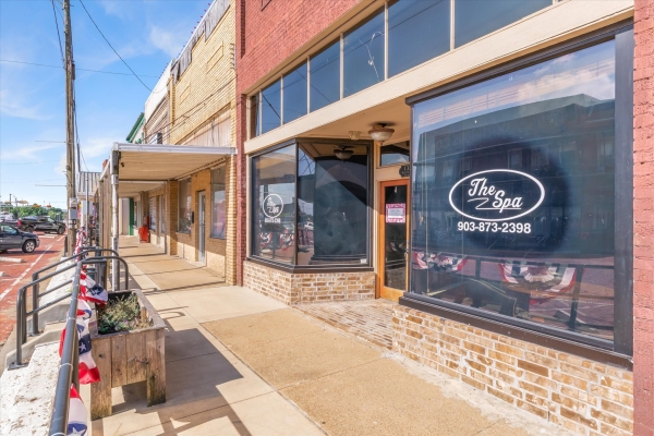 Listing Image #2 - Retail for sale at 135 N 4th Street, Wills Point TX 75169 Listing Image #2 - Retail for sale at 135 N 4th Street, Wills Point TX 75169