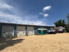 Listing Image #3 - Industrial for sale at 1514 13th Ave S, Clinton IA 52732