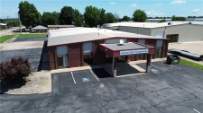 Listing Image #3 - Office for sale at 3906 Kelley Avenue, Springdale AR 72762